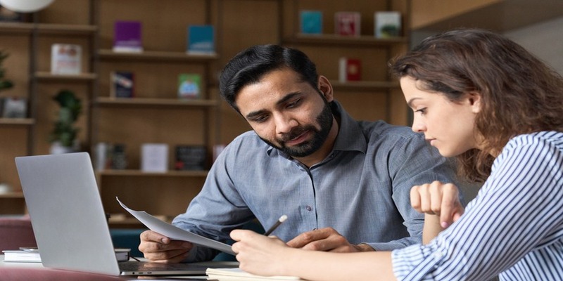 The Importance of Floating-Price Stock and How It Works